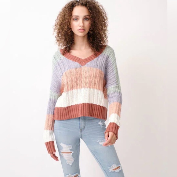 Aeropostale Sweaters - Aeropostale chunky knit sweater size large